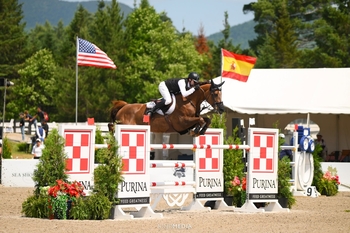 Sam Hutton races to victory at the I Love New York Horse Show in Lake Placid with Etincelle D’Ellipse Sam Hutton races to victory at the I Love New York Horse Show in Lake Placid with Etincelle D’Ellipse